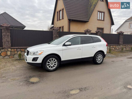 Білий Вольво ХС60, об'ємом двигуна 2.4 л та пробігом 297 тис. км за 12000 $, фото 1 на Automoto.ua