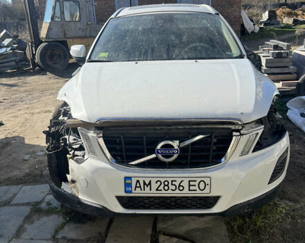 Белый Вольво ХС60, объемом двигателя 3.2 л и пробегом 222 тыс. км за 9200 $, фото 1 на Automoto.ua