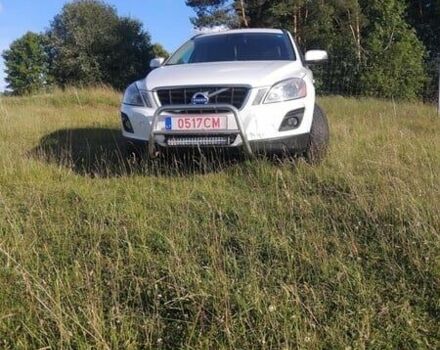 Белый Вольво ХС60, объемом двигателя 2.4 л и пробегом 269 тыс. км за 6700 $, фото 1 на Automoto.ua