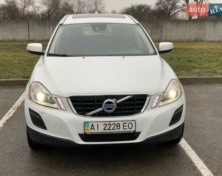 Білий Вольво ХС60, об'ємом двигуна 2.4 л та пробігом 359 тис. км за 13500 $, фото 1 на Automoto.ua