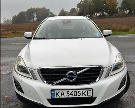 Вольво ХС60 2012 в Киеве на Automoto.ua Белый Вольво ХС60, объемом двигателя 2.4 л и пробегом 270 тыс. км за 15000 $, фото 1 на Automoto.ua