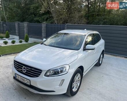 Білий Вольво ХС60, об'ємом двигуна 2.4 л та пробігом 269 тис. км за 17500 $, фото 1 на Automoto.ua