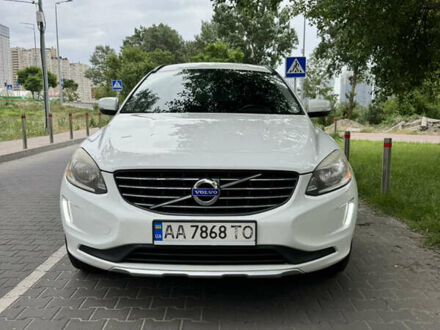 Білий Вольво ХС60, об'ємом двигуна 2.5 л та пробігом 220 тис. км за 13900 $, фото 1 на Automoto.ua