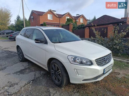 Білий Вольво ХС60, об'ємом двигуна 1.97 л та пробігом 149 тис. км за 14500 $, фото 1 на Automoto.ua