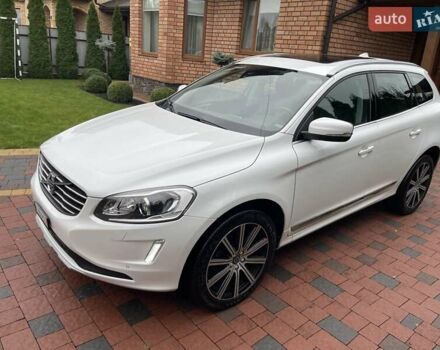 Білий Вольво ХС60, об'ємом двигуна 2.4 л та пробігом 267 тис. км за 22850 $, фото 1 на Automoto.ua