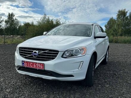 Белый Вольво ХС60, объемом двигателя 2 л и пробегом 205 тыс. км за 14550 $, фото 1 на Automoto.ua