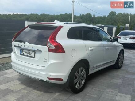Білий Вольво ХС60, об'ємом двигуна 1.97 л та пробігом 140 тис. км за 18400 $, фото 1 на Automoto.ua