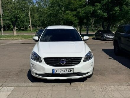 Білий Вольво ХС60, об'ємом двигуна 2.4 л та пробігом 275 тис. км за 24999 $, фото 1 на Automoto.ua