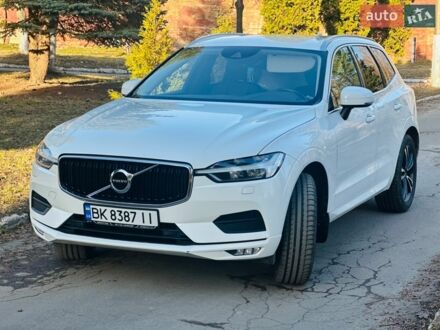 Белый Вольво ХС60, объемом двигателя 2 л и пробегом 182 тыс. км за 30999 $, фото 1 на Automoto.ua