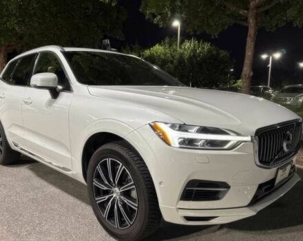 Белый Вольво ХС60, объемом двигателя 2 л и пробегом 32 тыс. км за 25000 $, фото 1 на Automoto.ua