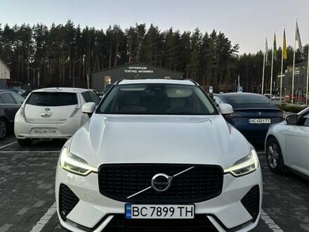 Вольво ХС60 2022 в Львове на Automoto.ua Белый Вольво ХС60, объемом двигателя 1.97 л и пробегом 31 тыс. км за 35600 $, фото 1 на Automoto.ua