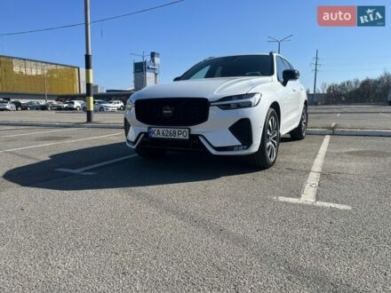 Белый Вольво ХС60, объемом двигателя 1.97 л и пробегом 25 тыс. км за 45555 $, фото 1 на Automoto.ua