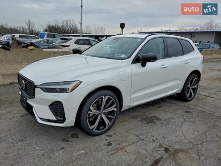 Білий Вольво ХС60, об'ємом двигуна 2 л та пробігом 32 тис. км за 26900 $, фото 1 на Automoto.ua