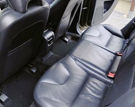 Бежевый Вольво ХС60, объемом двигателя 2.4 л и пробегом 288 тыс. км за 19000 $, фото 11 на Automoto.ua