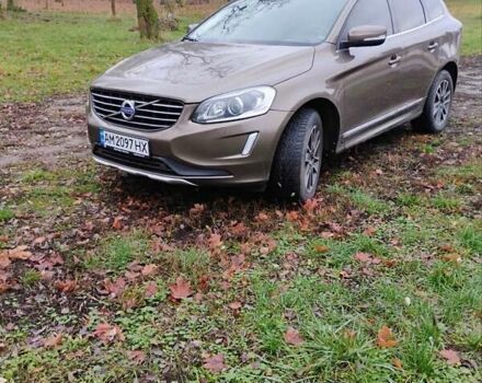 Бежевый Вольво ХС60, объемом двигателя 2.4 л и пробегом 288 тыс. км за 19000 $, фото 2 на Automoto.ua