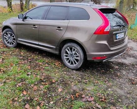 Бежевый Вольво ХС60, объемом двигателя 2.4 л и пробегом 288 тыс. км за 19000 $, фото 3 на Automoto.ua