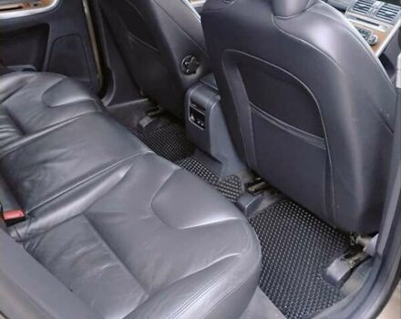 Бежевый Вольво ХС60, объемом двигателя 2.4 л и пробегом 288 тыс. км за 19000 $, фото 6 на Automoto.ua