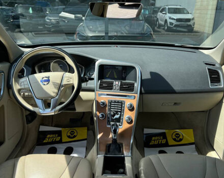 Бежевый Вольво ХС60, объемом двигателя 2 л и пробегом 180 тыс. км за 14100 $, фото 13 на Automoto.ua