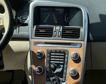 Бежевый Вольво ХС60, объемом двигателя 2 л и пробегом 180 тыс. км за 14100 $, фото 15 на Automoto.ua