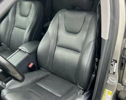 Бежевый Вольво ХС60, объемом двигателя 2.5 л и пробегом 131 тыс. км за 16300 $, фото 13 на Automoto.ua