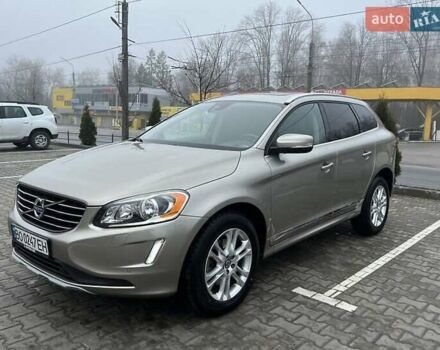 Бежевый Вольво ХС60, объемом двигателя 2.5 л и пробегом 131 тыс. км за 16300 $, фото 4 на Automoto.ua