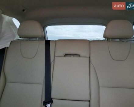 Бежевий Вольво ХС60, об'ємом двигуна 2.95 л та пробігом 93 тис. км за 3000 $, фото 9 на Automoto.ua