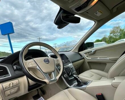 Вольво ХС60 2016 в Львове на Automoto.ua Бежевый Вольво ХС60, объемом двигателя 3 л и пробегом 79 тыс. км за 16200 $, фото 9 на Automoto.ua