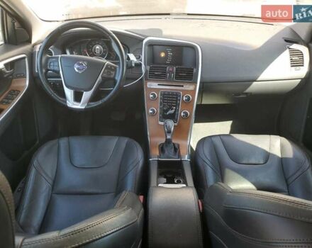 Бежевый Вольво ХС60, объемом двигателя 1.97 л и пробегом 109 тыс. км за 2000 $, фото 7 на Automoto.ua