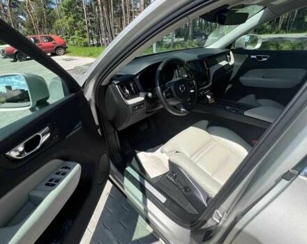 Бежевый Вольво ХС60, объемом двигателя 2 л и пробегом 153 тыс. км за 21500 $, фото 6 на Automoto.ua