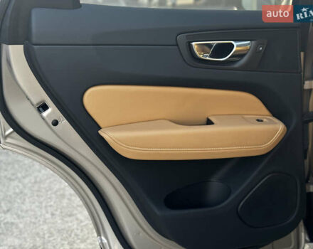 Бежевый Вольво ХС60, объемом двигателя 2 л и пробегом 6 тыс. км за 55000 $, фото 41 на Automoto.ua