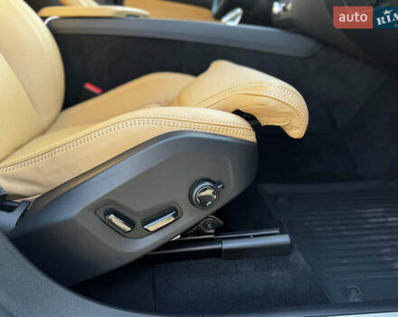 Бежевый Вольво ХС60, объемом двигателя 2 л и пробегом 6 тыс. км за 55000 $, фото 54 на Automoto.ua