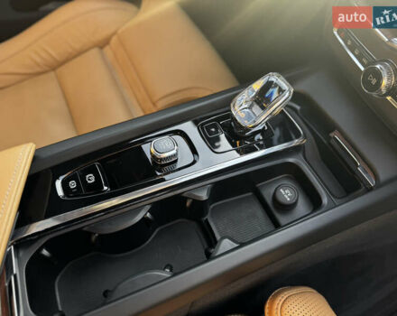 Бежевый Вольво ХС60, объемом двигателя 2 л и пробегом 6 тыс. км за 55000 $, фото 57 на Automoto.ua