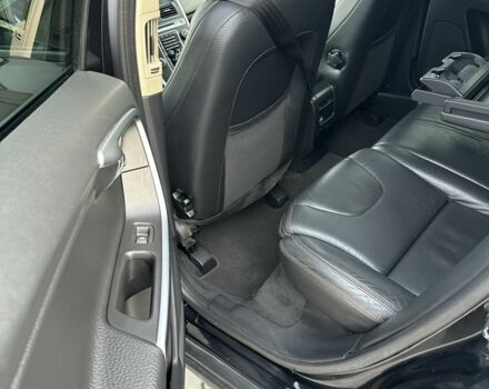 Чорний Вольво ХС60, об'ємом двигуна 2 л та пробігом 300 тис. км за 5999 $, фото 18 на Automoto.ua