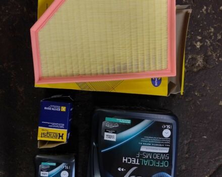 Чорний Вольво ХС60, об'ємом двигуна 1.97 л та пробігом 289 тис. км за 12999 $, фото 17 на Automoto.ua