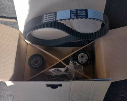 Чорний Вольво ХС60, об'ємом двигуна 1.97 л та пробігом 289 тис. км за 12999 $, фото 16 на Automoto.ua