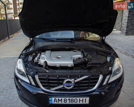 Вольво ХС60 2009 в Житомире на Automoto.ua Черный Вольво ХС60, объемом двигателя 2.4 л и пробегом 230 тыс. км за 12200 $, фото 8 на Automoto.ua