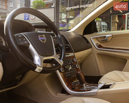 Чорний Вольво ХС60, об'ємом двигуна 2.4 л та пробігом 200 тис. км за 12300 $, фото 18 на Automoto.ua