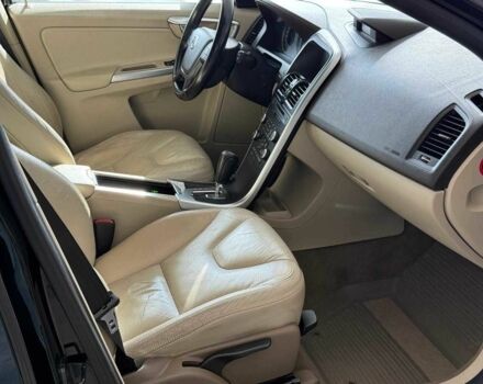 Черный Вольво ХС60, объемом двигателя 2.4 л и пробегом 260 тыс. км за 10000 $, фото 16 на Automoto.ua