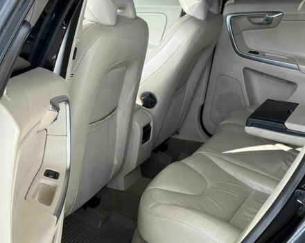 Черный Вольво ХС60, объемом двигателя 2.4 л и пробегом 260 тыс. км за 10000 $, фото 14 на Automoto.ua