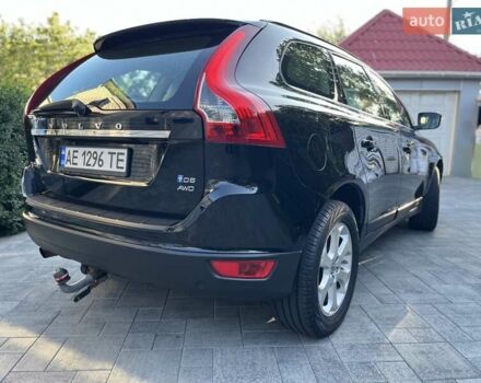 Чорний Вольво ХС60, об'ємом двигуна 2.4 л та пробігом 425 тис. км за 13000 $, фото 26 на Automoto.ua