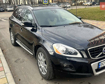 Черный Вольво ХС60, объемом двигателя 2.4 л и пробегом 290 тыс. км за 13999 $, фото 4 на Automoto.ua