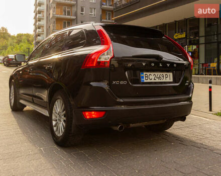 Чорний Вольво ХС60, об'ємом двигуна 2.4 л та пробігом 200 тис. км за 12300 $, фото 8 на Automoto.ua