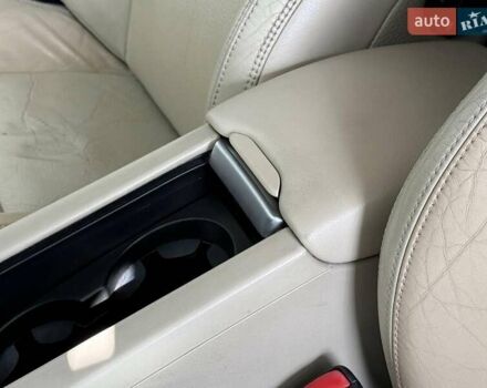 Вольво ХС60 2009 в Одессе на Automoto.ua Черный Вольво ХС60, объемом двигателя 2.4 л и пробегом 260 тыс. км за 14190 $, фото 13 на Automoto.ua