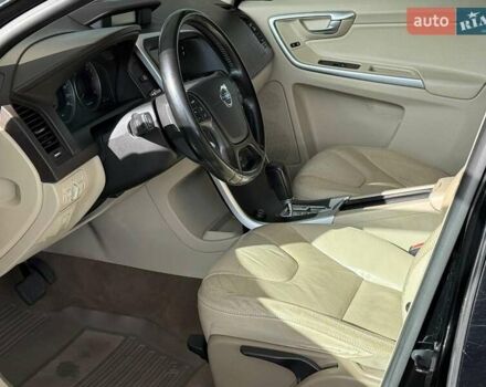 Вольво ХС60 2009 в Одессе на Automoto.ua Черный Вольво ХС60, объемом двигателя 2.4 л и пробегом 260 тыс. км за 14190 $, фото 9 на Automoto.ua