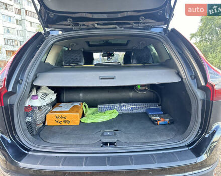 Черный Вольво ХС60, объемом двигателя 3 л и пробегом 234 тыс. км за 12499 $, фото 8 на Automoto.ua