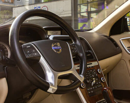 Чорний Вольво ХС60, об'ємом двигуна 2.4 л та пробігом 200 тис. км за 12300 $, фото 19 на Automoto.ua