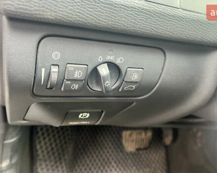 Черный Вольво ХС60, объемом двигателя 2.4 л и пробегом 290 тыс. км за 13999 $, фото 25 на Automoto.ua