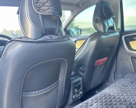 Черный Вольво ХС60, объемом двигателя 3 л и пробегом 234 тыс. км за 12499 $, фото 7 на Automoto.ua