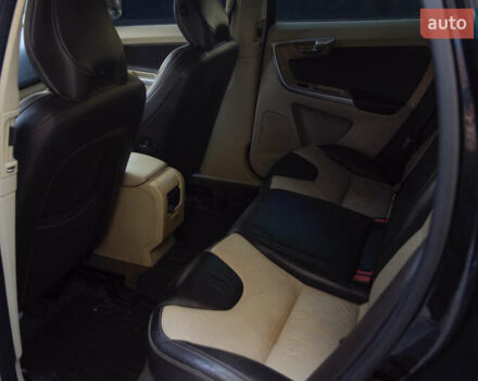 Вольво ХС60 2009 в Житомире на Automoto.ua Черный Вольво ХС60, объемом двигателя 2.4 л и пробегом 230 тыс. км за 12200 $, фото 18 на Automoto.ua