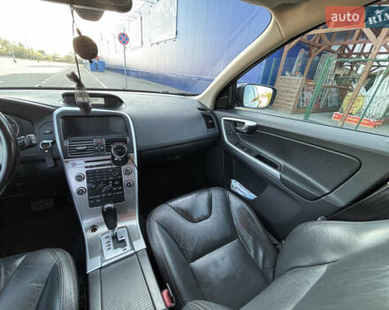 Черный Вольво ХС60, объемом двигателя 2.4 л и пробегом 160 тыс. км за 15500 $, фото 11 на Automoto.ua